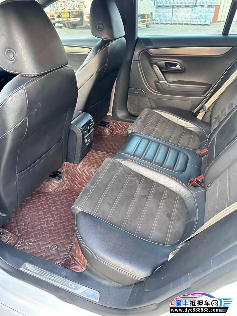 18年大众CC轿车抵押车出售