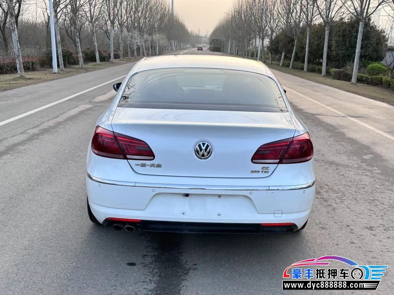 18年大众CC轿车抵押车出售