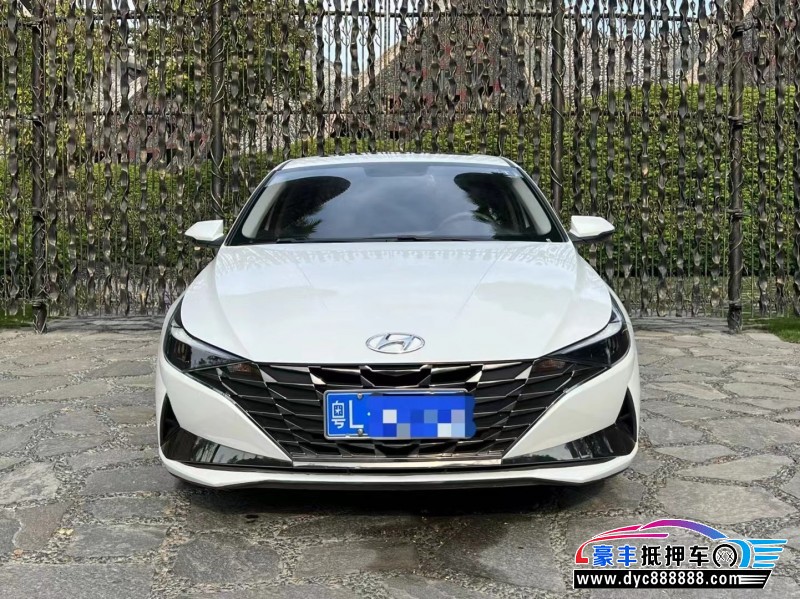 21年现代伊兰特轿车抵押车出售