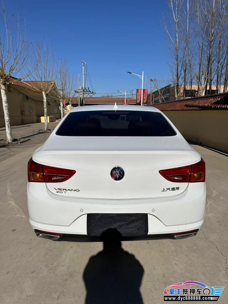 17年别克威朗轿车抵押车出售