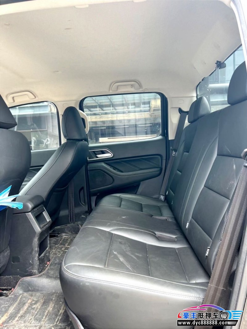 23年长城长城炮轿车抵押车出售