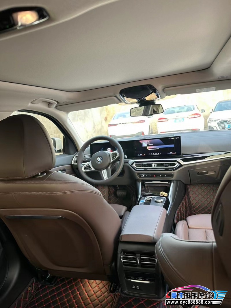 24年宝马i3轿车抵押车出售