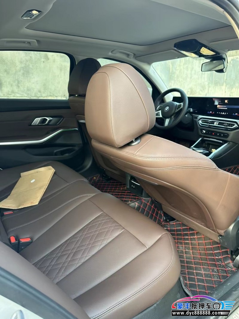 24年宝马i3轿车抵押车出售