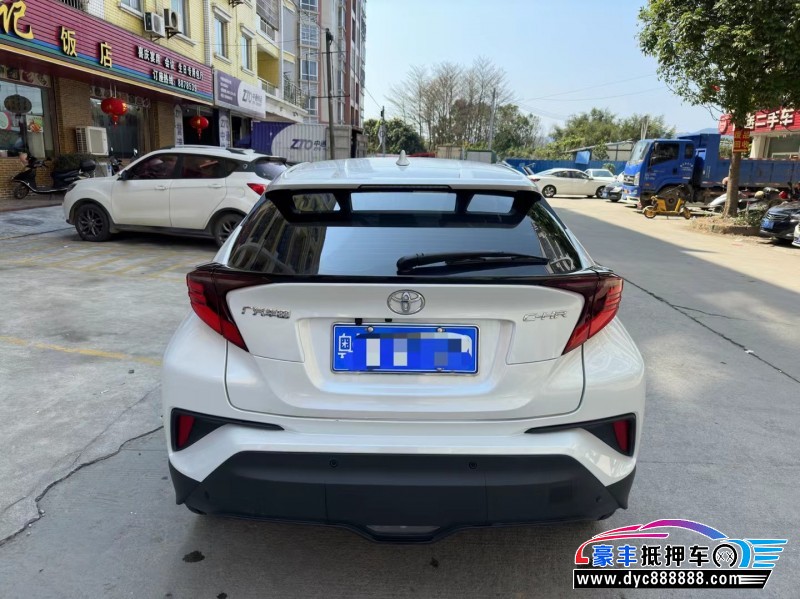 21年丰田C-HR轿车抵押车出售