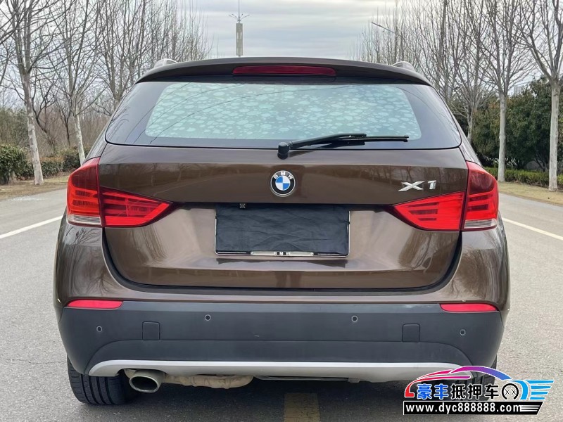 12年宝马X1SUV抵押车出售