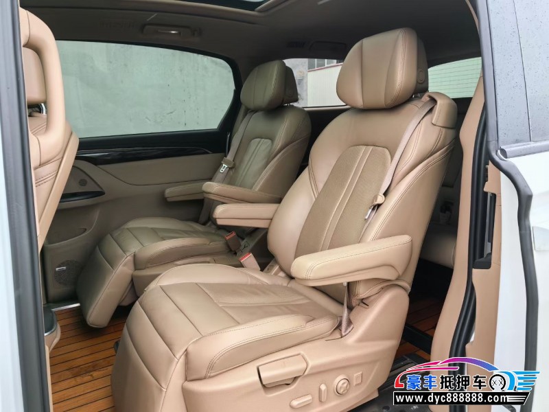 17年别克GL8MPV抵押车出售