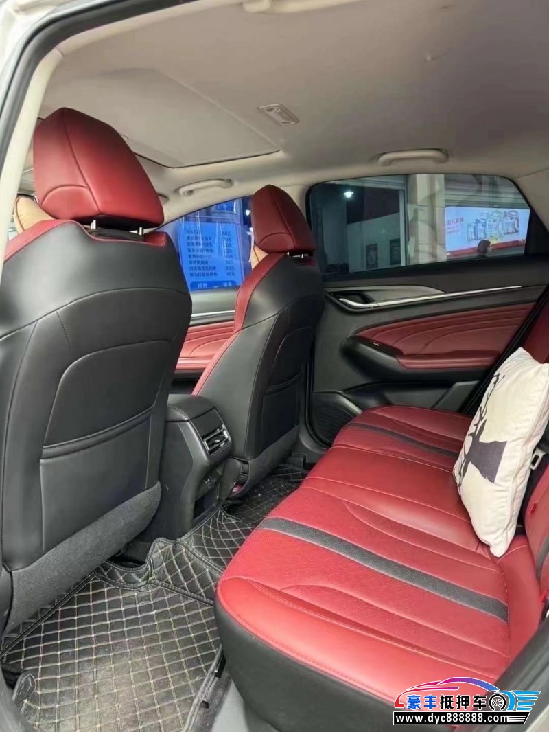 21年长安逸动轿车抵押车出售