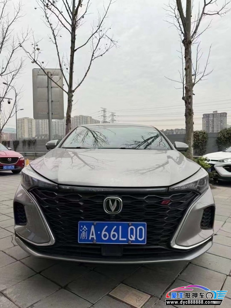 21年长安逸动轿车抵押车出售