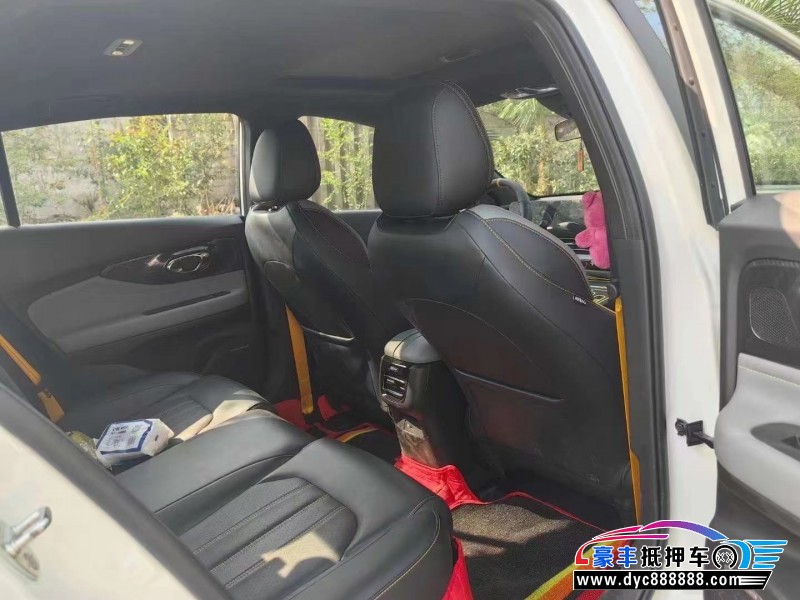 23年传祺影豹轿车抵押车出售