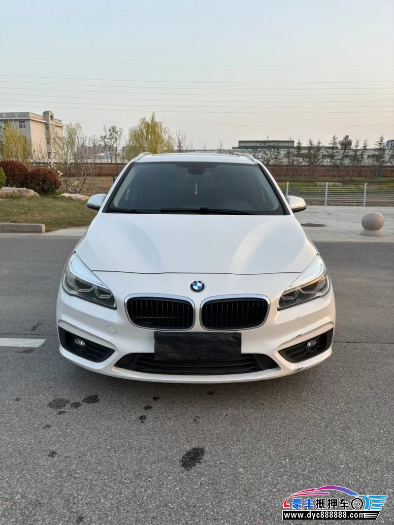 18年宝马2系轿车抵押车出售