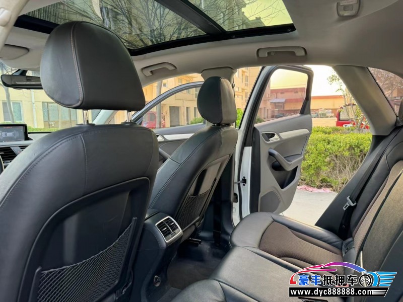 16年奥迪Q3轿车抵押车出售