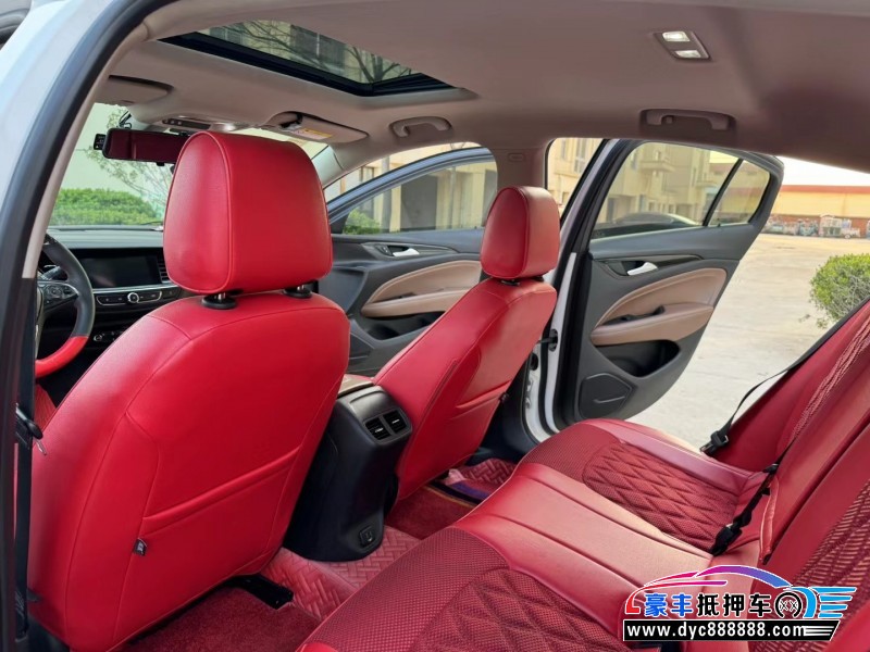 19年别克君威轿车抵押车出售