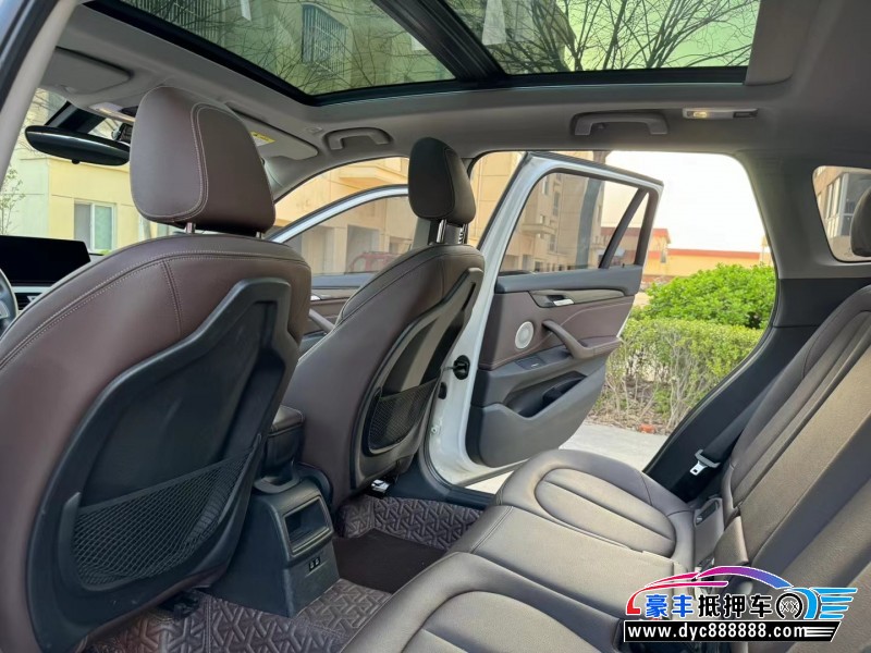 19年别克君威轿车抵押车出售