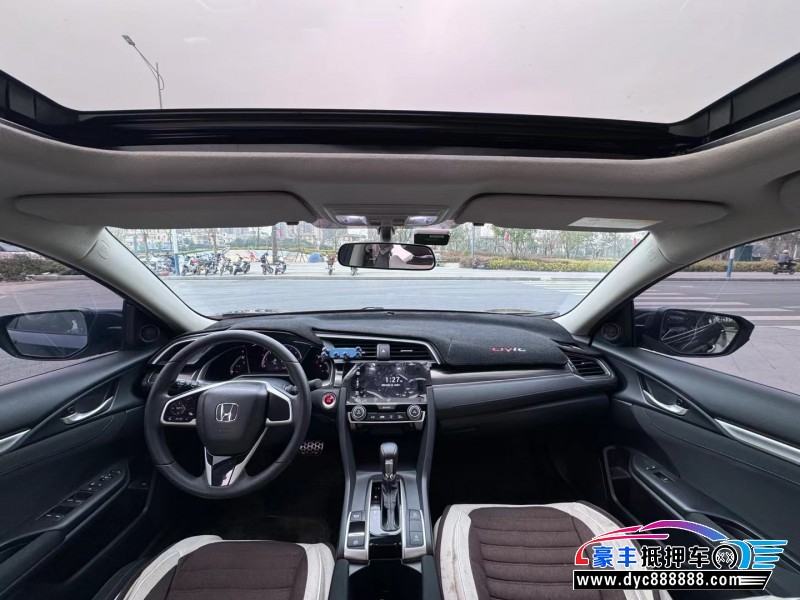 22年本田思域轿车抵押车出售