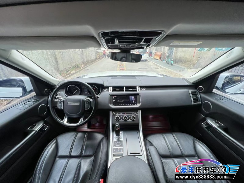 17年路虎揽胜运动版轿车抵押车出售