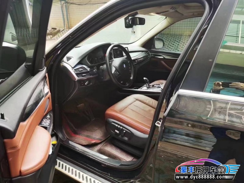 18年宝马X5轿车抵押车出售