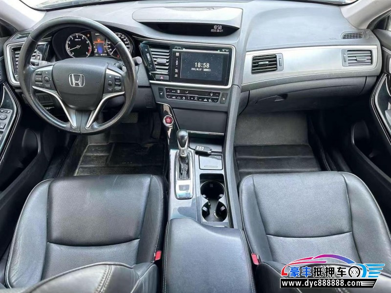 16年本田思铂睿轿车抵押车出售