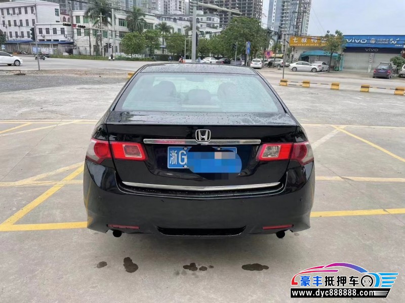 10年本田思铂睿轿车抵押车出售