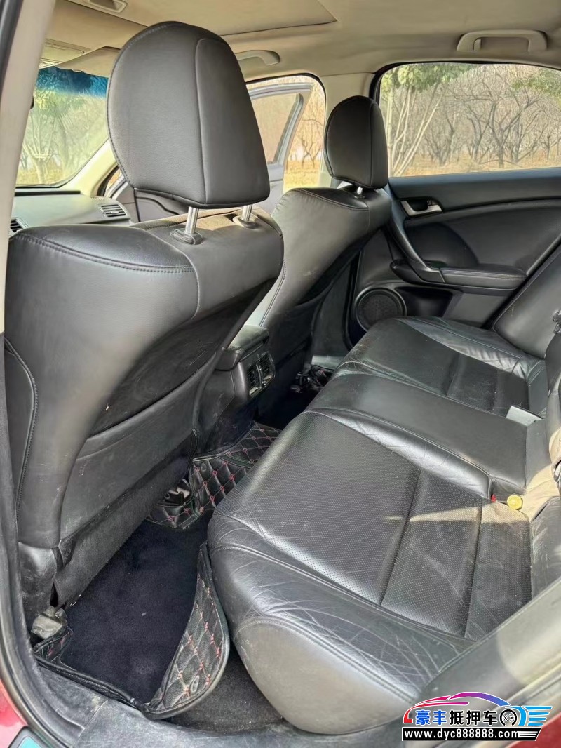 12年本田思铂睿轿车抵押车出售