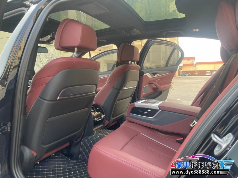 22年宝马5系轿车抵押车出售