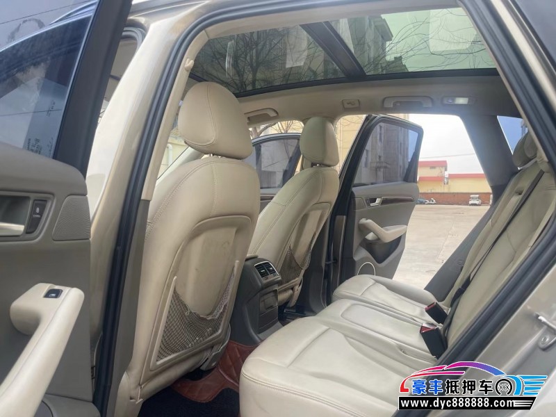 12年奥迪Q5轿车抵押车出售