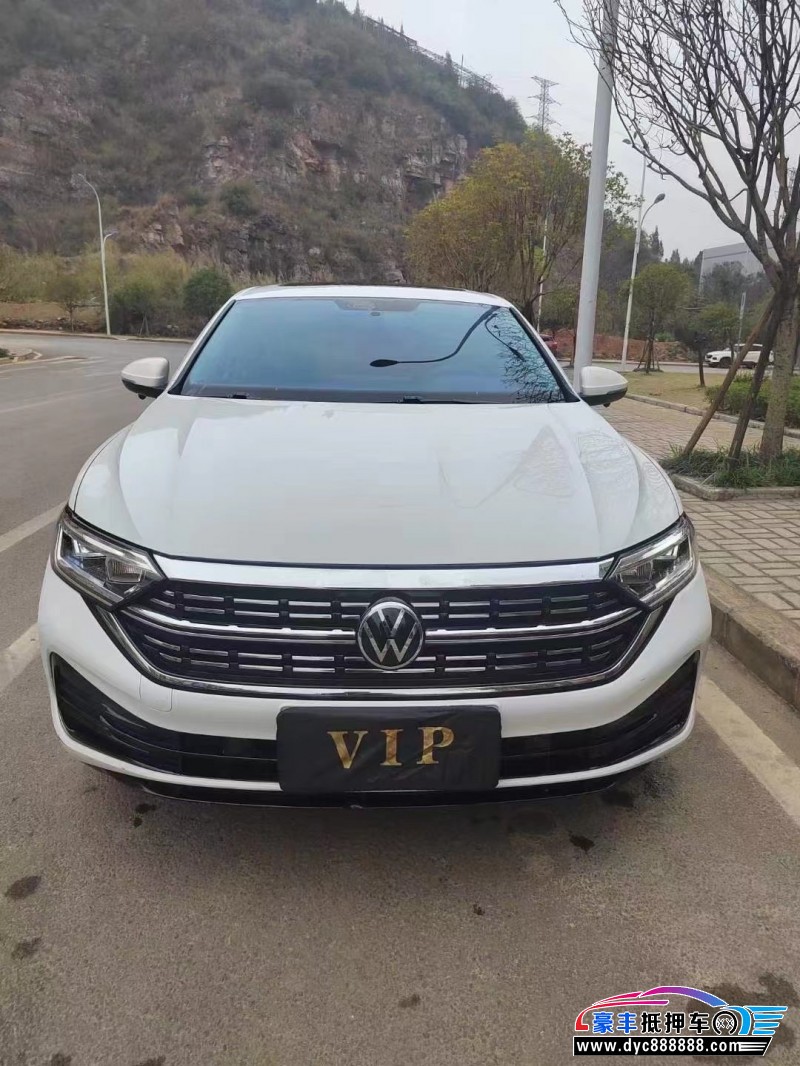 23年大众速腾轿车抵押车出售