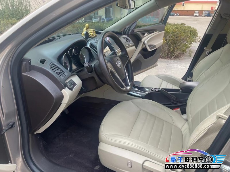 14年别克君威轿车抵押车出售