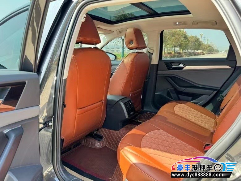 20年大众速腾轿车抵押车出售