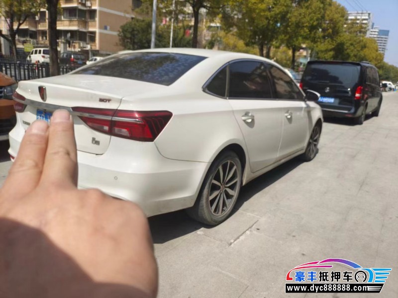 19年荣威i6轿车抵押车出售