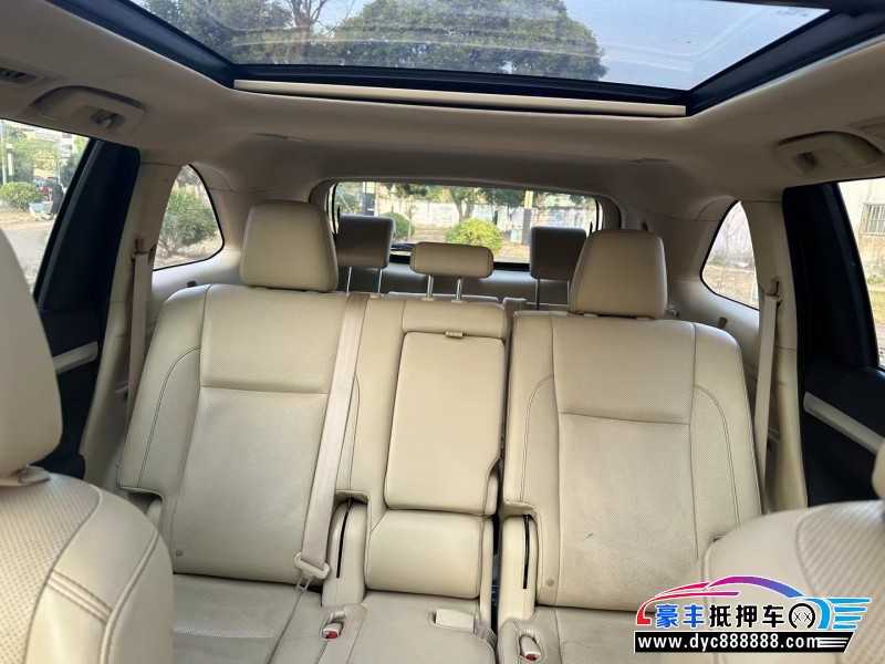 16年丰田汉兰达轿车抵押车出售