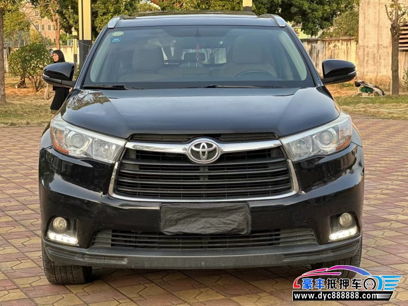 16年丰田汉兰达轿车抵押车出售