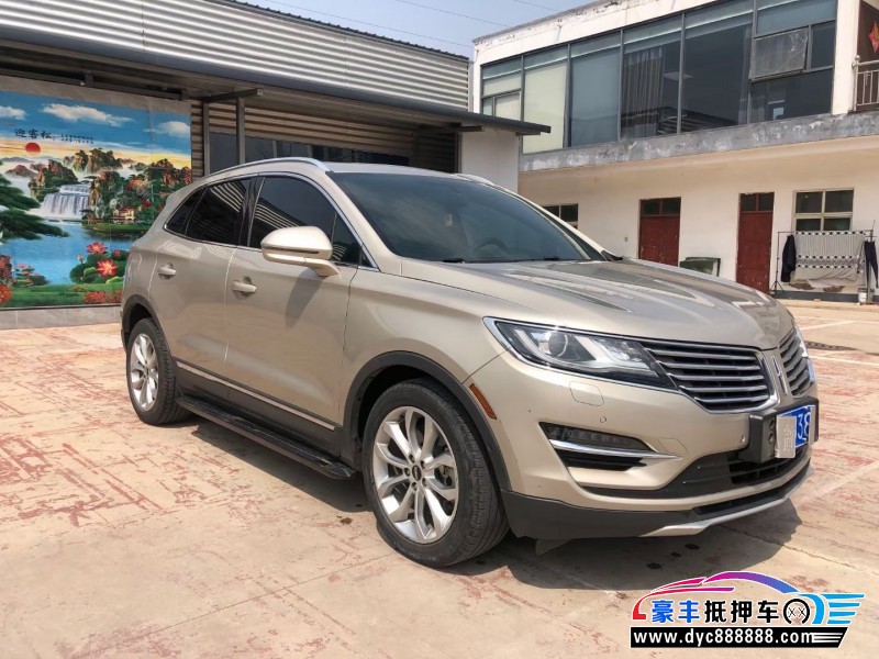 16年林肯MKC轿车抵押车出售