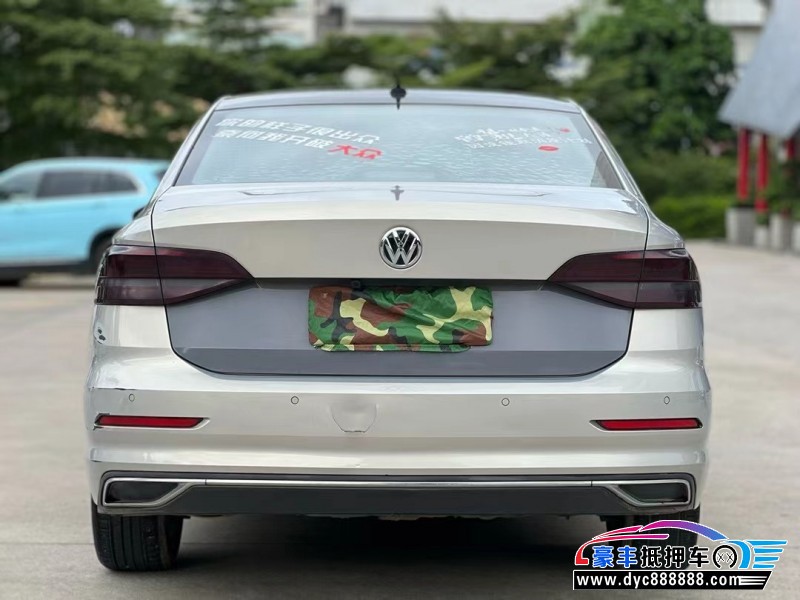 20年大众朗逸轿车抵押车出售