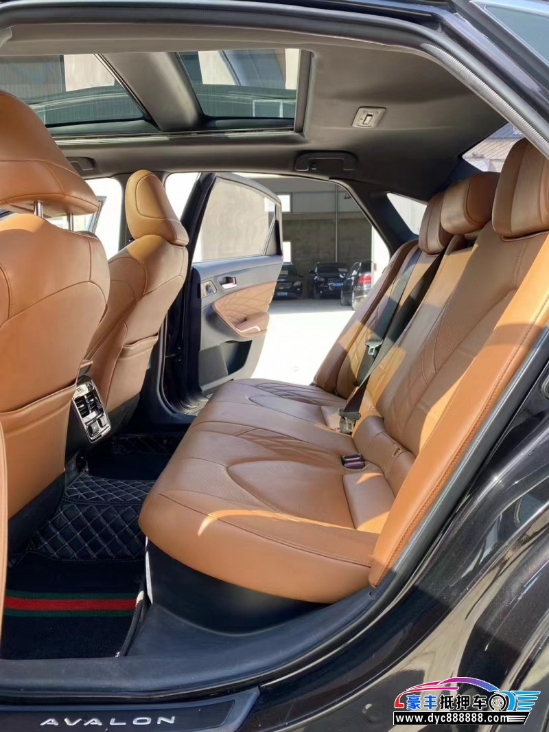 19年丰田亚洲龙轿车抵押车出售