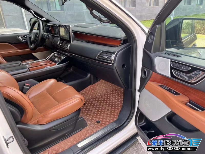 18年林肯领航员轿车抵押车出售