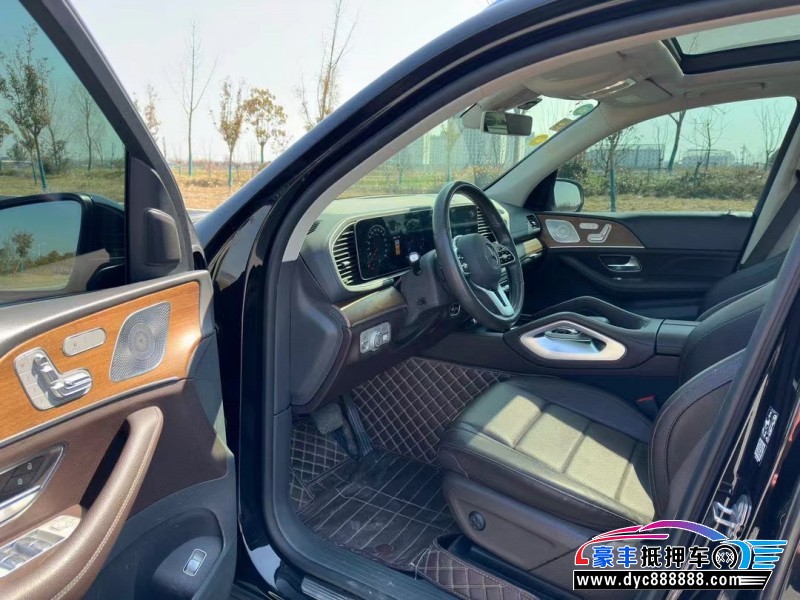 20年奔驰GLE轿车抵押车出售