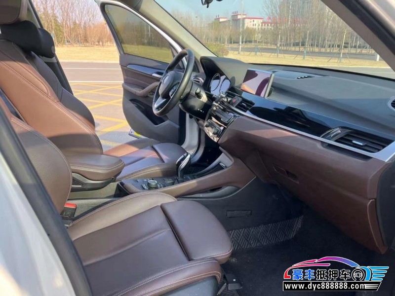 20年宝马X1轿车抵押车出售