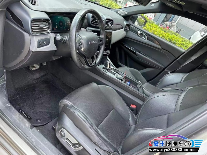 21年领克03轿车抵押车出售