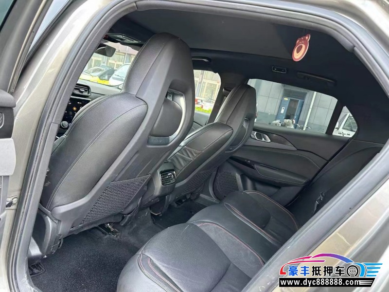 21年领克03轿车抵押车出售