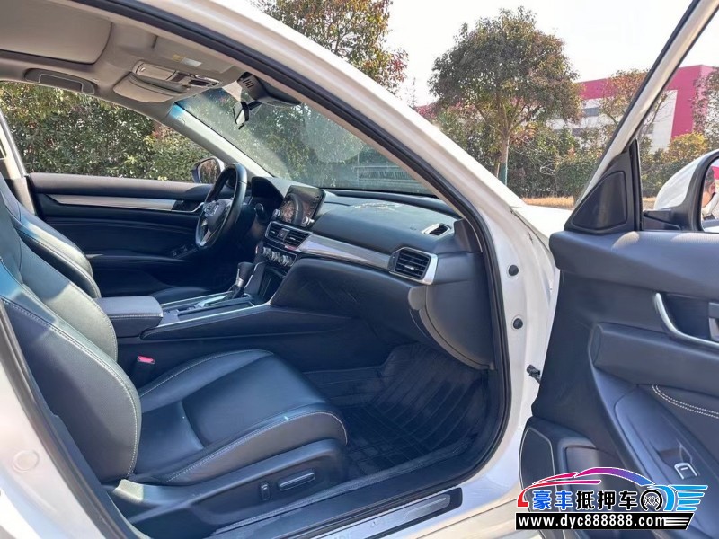 19年本田英诗派轿车抵押车出售