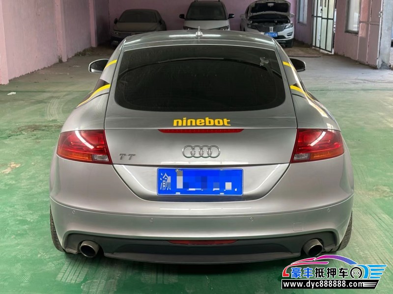 11年奥迪TT轿车抵押车出售