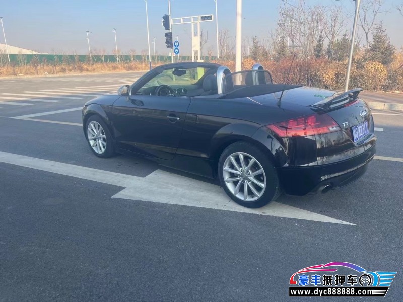 13年奥迪TT轿车抵押车出售