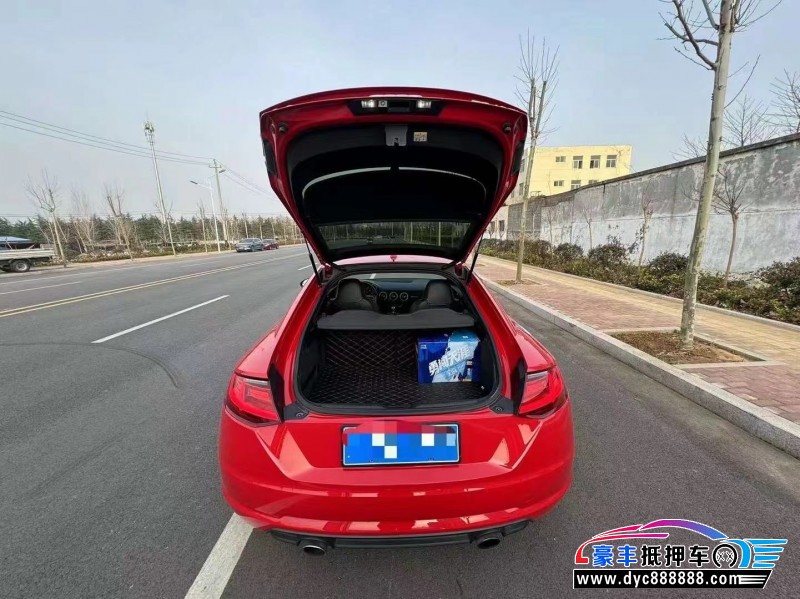 17年奥迪TT轿车抵押车出售