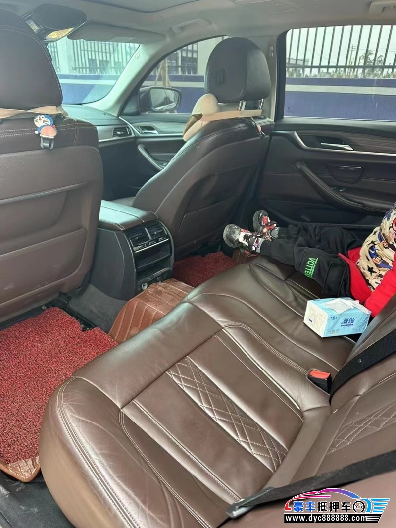 18年宝马5系轿车抵押车出售