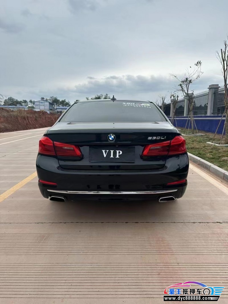 18年宝马5系轿车抵押车出售