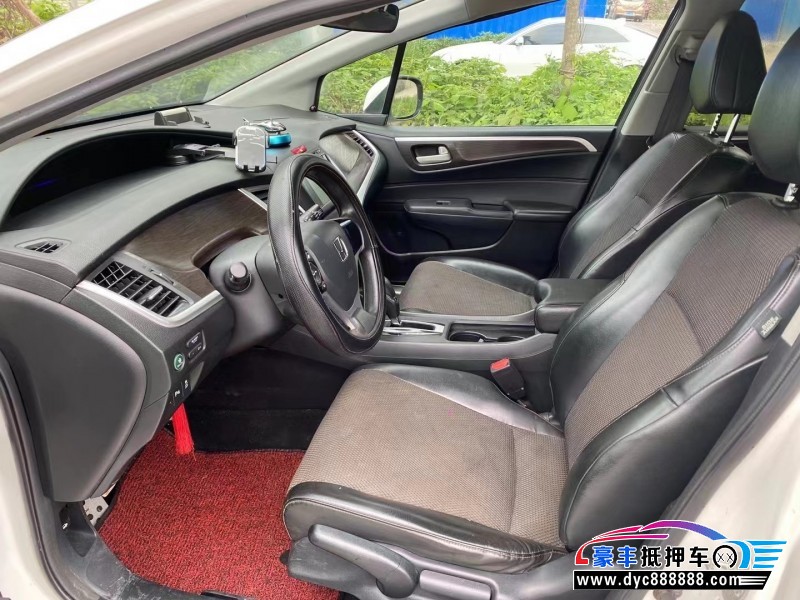 14年本田杰德轿车抵押车出售