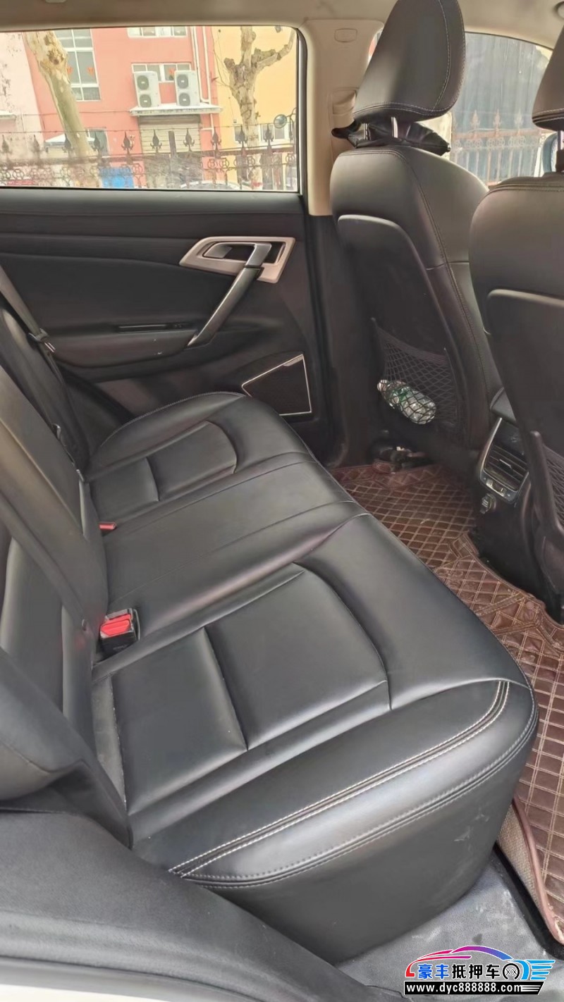 18年吉利博越SUV抵押车出售