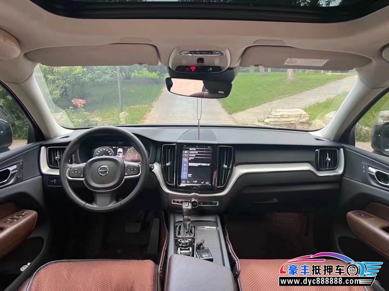 19年沃尔沃XC60轿车抵押车出售