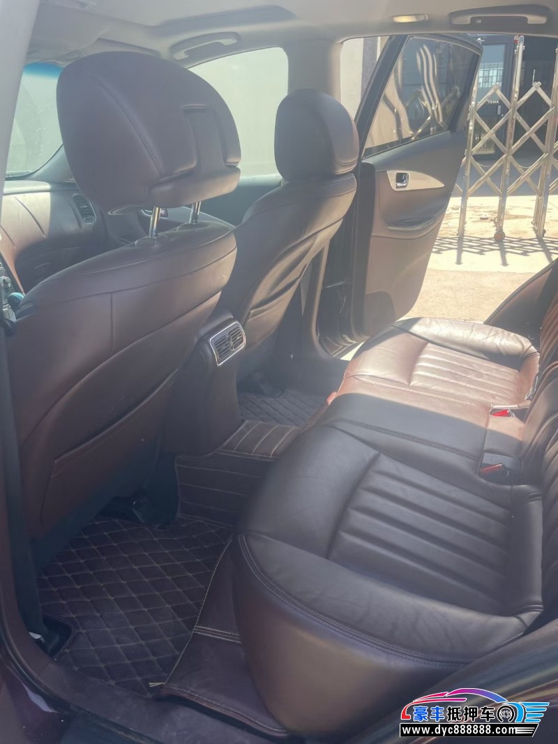 16年英菲尼迪QX50轿车抵押车出售