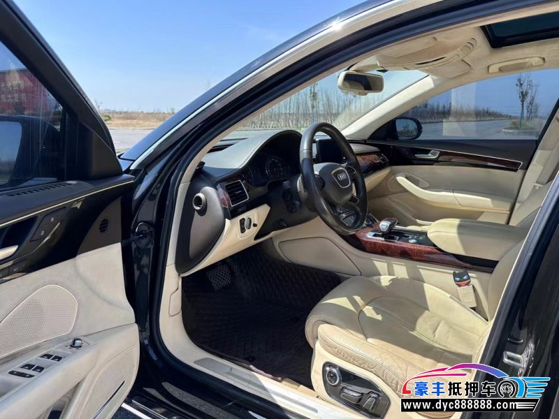 11年奥迪A8轿车抵押车出售